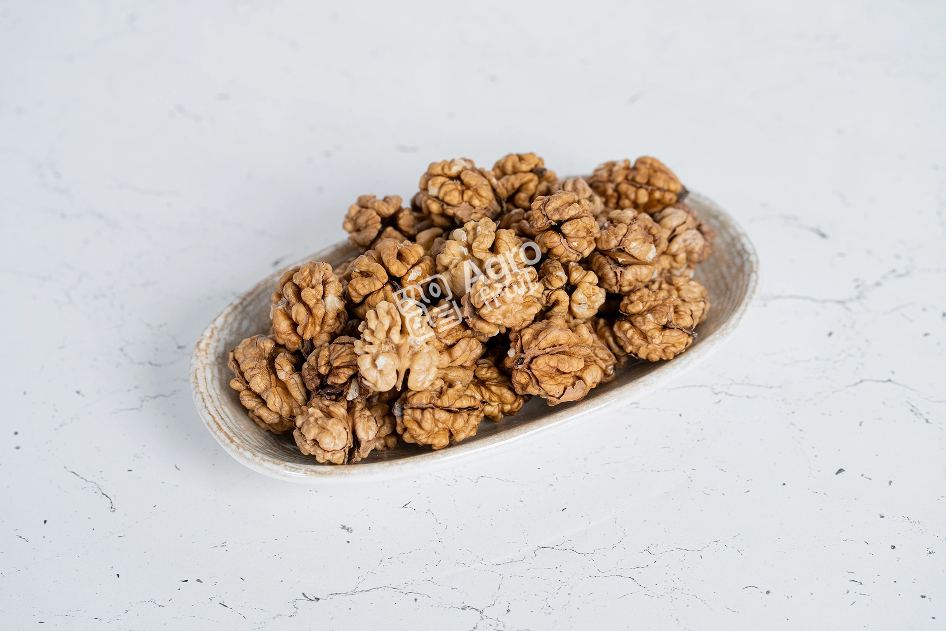 Walnut Kernels