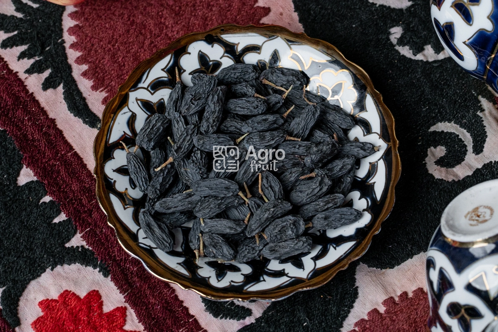 Large Black Raisins